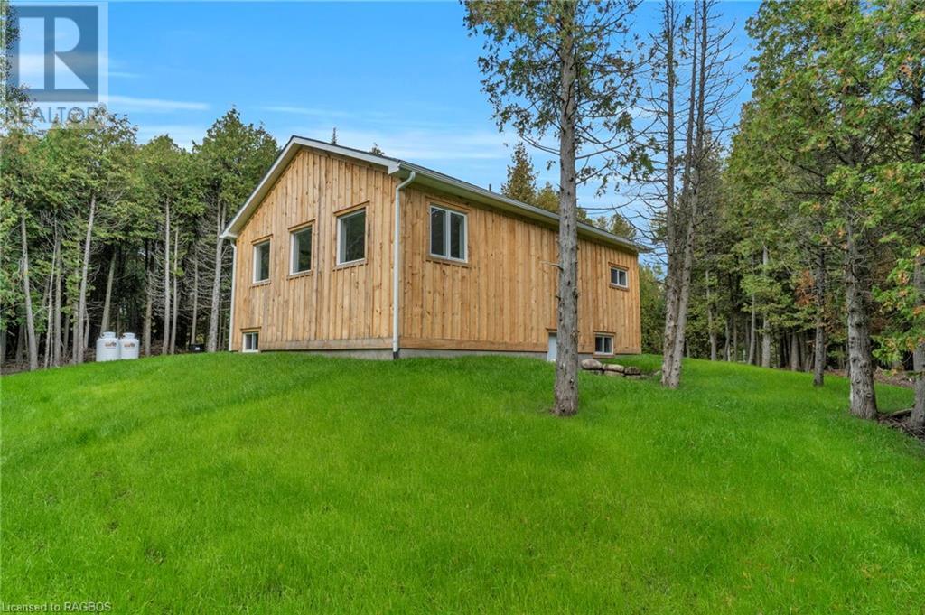 50 Paradise Drive, Northern Bruce Peninsula, Ontario  N0H 1W0 - Photo 41 - 40499784