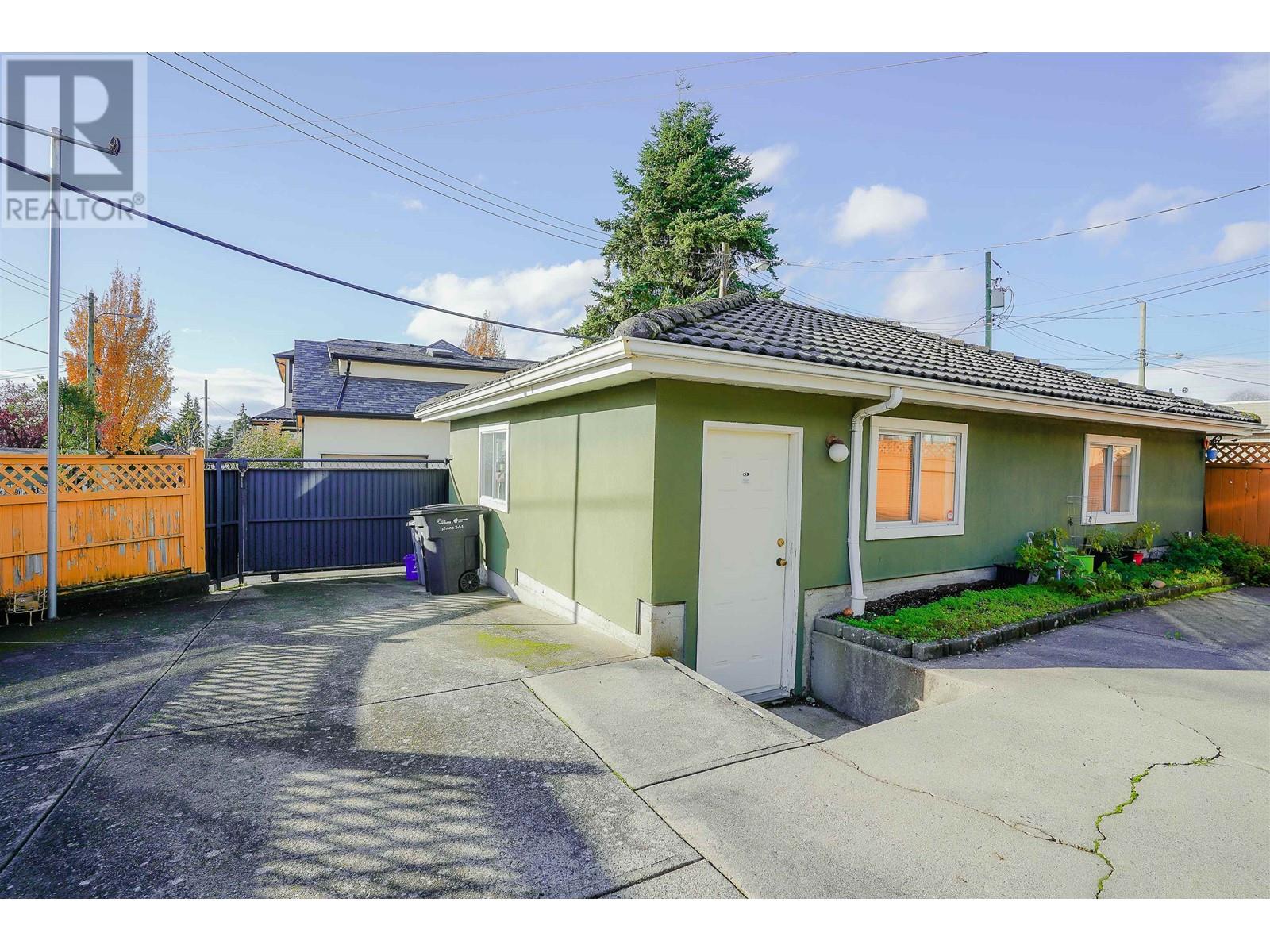 Listing Picture 33 of 34 : 7463 GLADSTONE STREET, Vancouver / 溫哥華 - 魯藝地產 Yvonne Lu Group - MLS Medallion Club Member