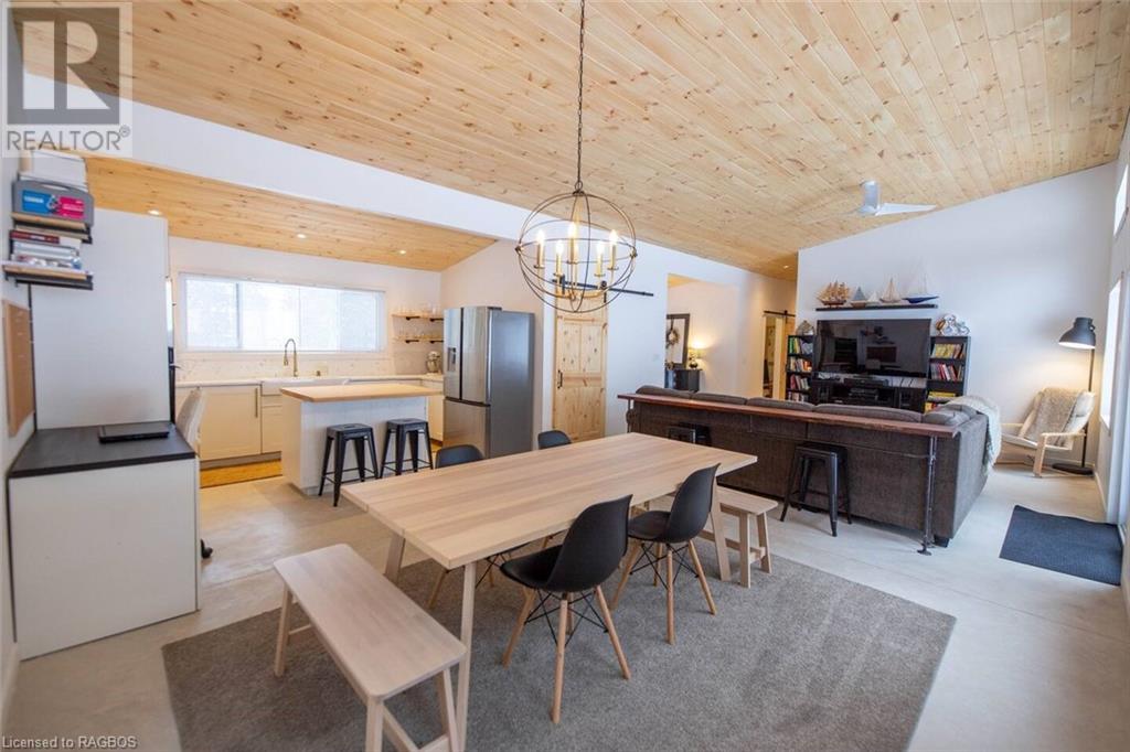 251 Cape Chin North Shore Road, Northern Bruce Peninsula, Ontario  N0H 1W0 - Photo 4 - 40509253