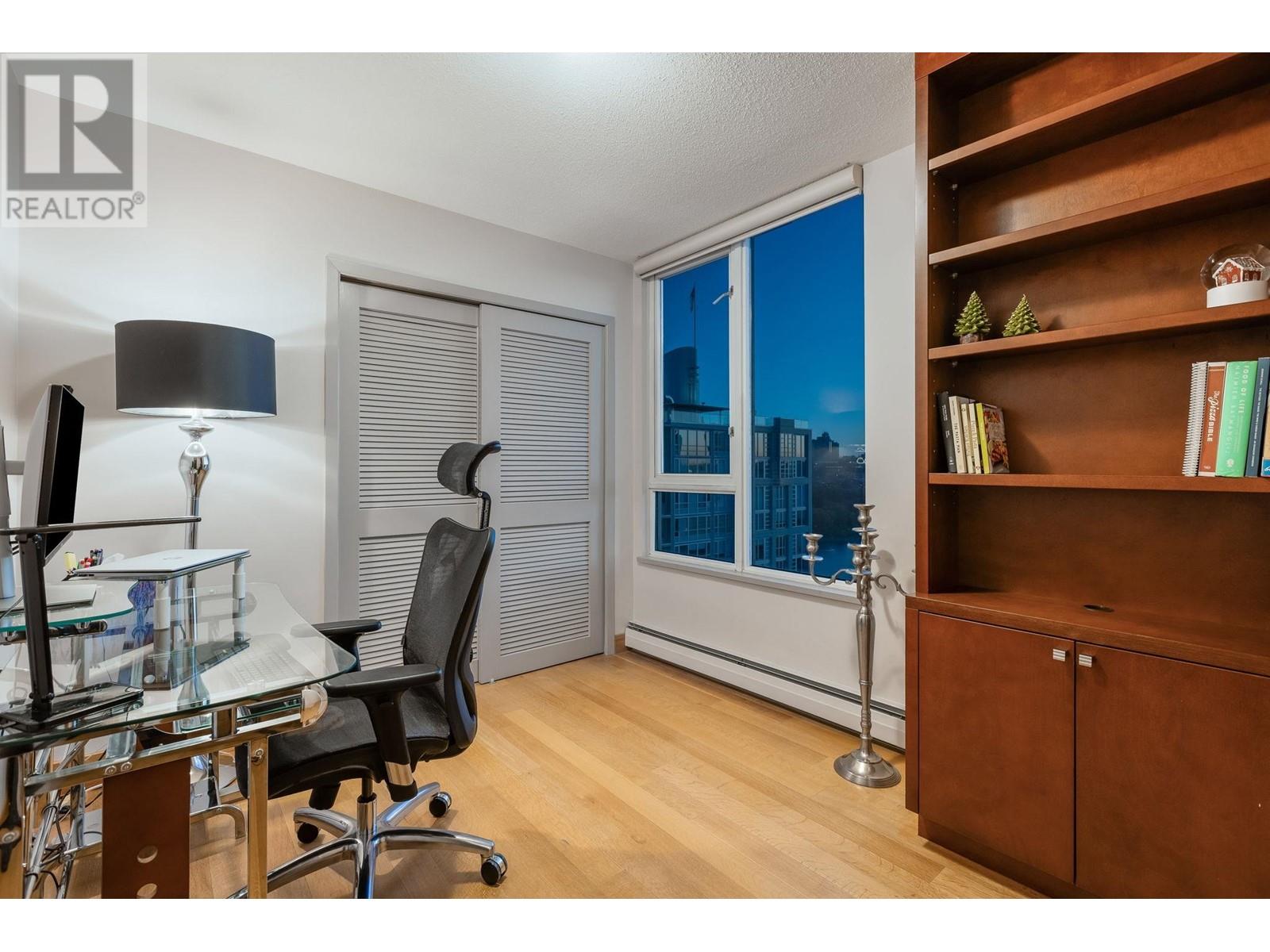 2505 1201 Marinaside Crescent, Vancouver, British Columbia  V6Z 2V2 - Photo 19 - R2831097