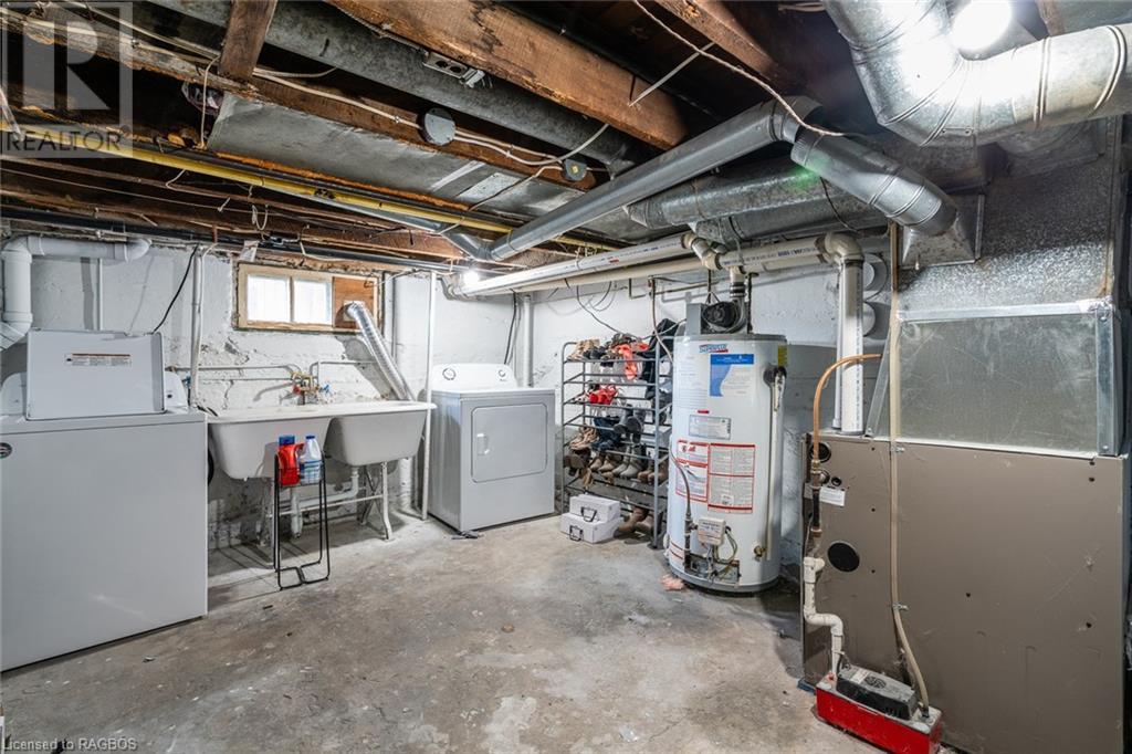 134 9th Street, Hanover, Ontario  N4N 1K6 - Photo 28 - 40509572