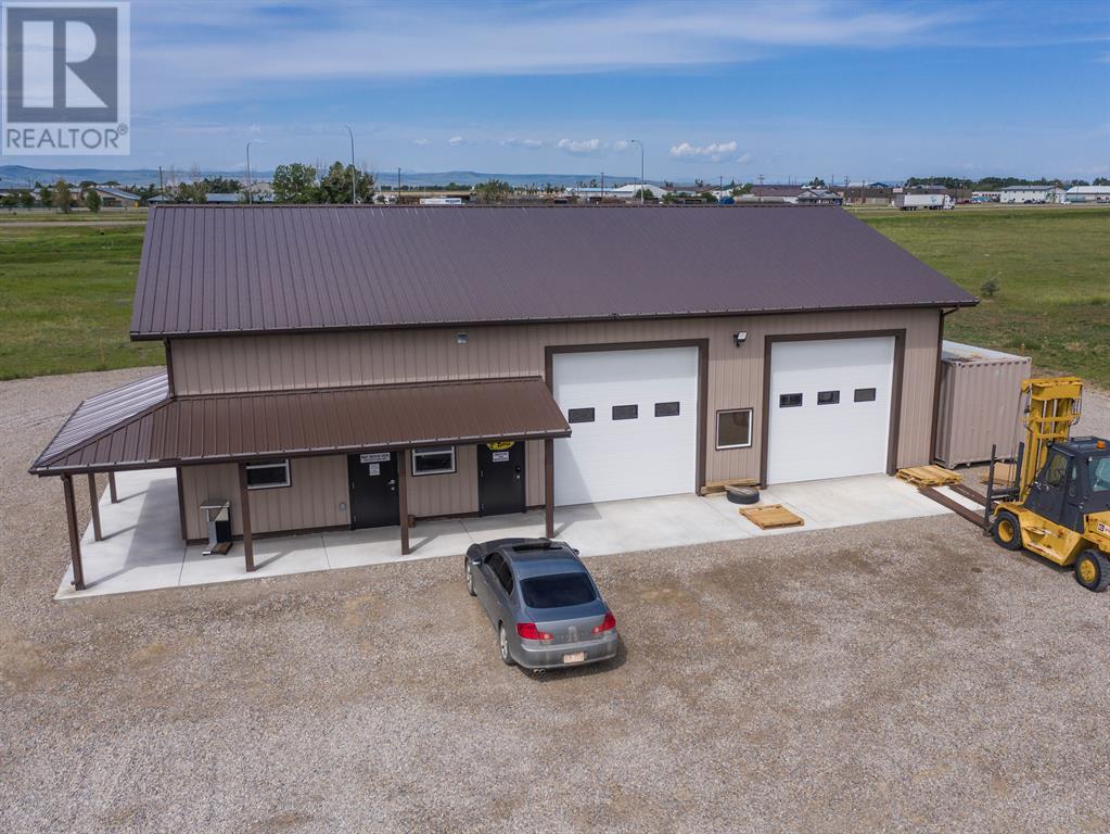 280 59 Avenue E, claresholm, Alberta