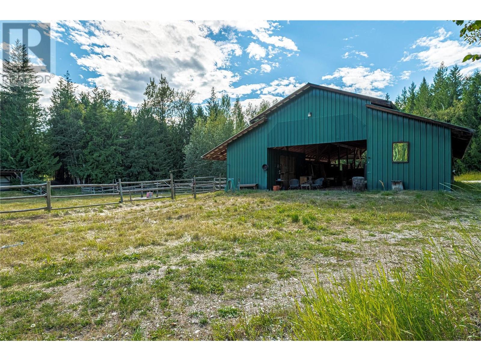 8100/8104 Silver Star Road,, Vernon, British Columbia  V1B 3N1 - Photo 45 - 10288203