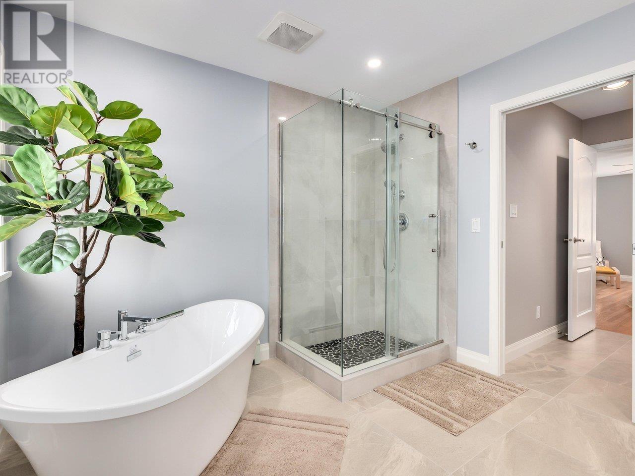3760 Georgia Street, Richmond, British Columbia  V7E 2S2 - Photo 24 - R2831283