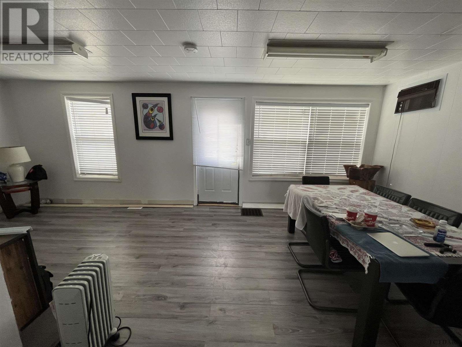 210 Main St, Smooth Rock Falls, Ontario  P0L 2B0 - Photo 13 - TM232206