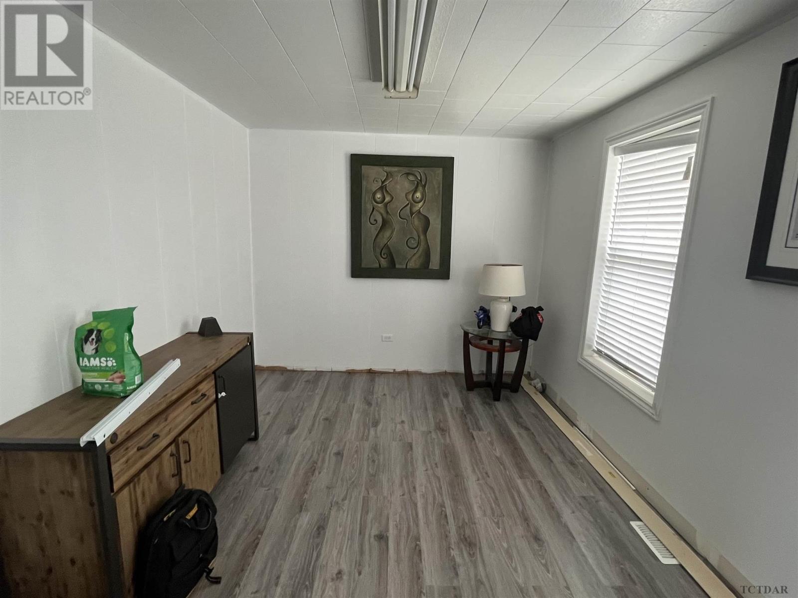 210 Main St, Smooth Rock Falls, Ontario  P0L 2B0 - Photo 16 - TM232206