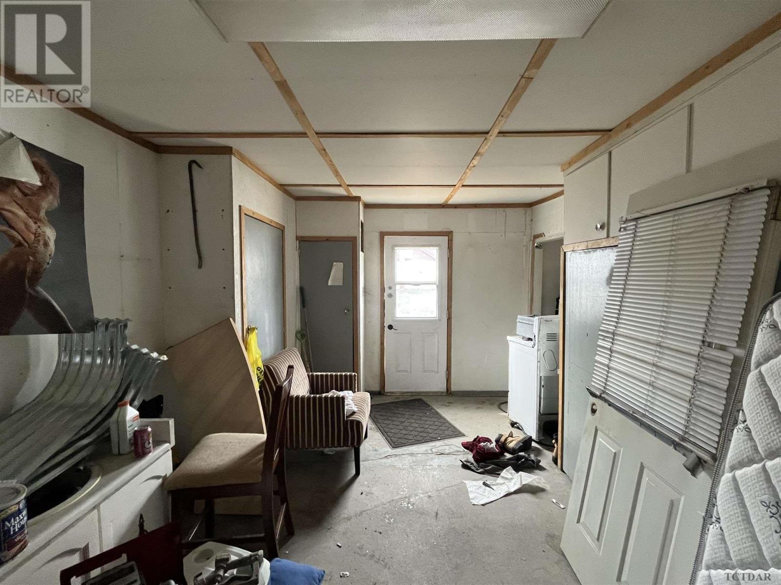 210 Main St, Smooth Rock Falls, Ontario  P0L 2B0 - Photo 38 - TM232206