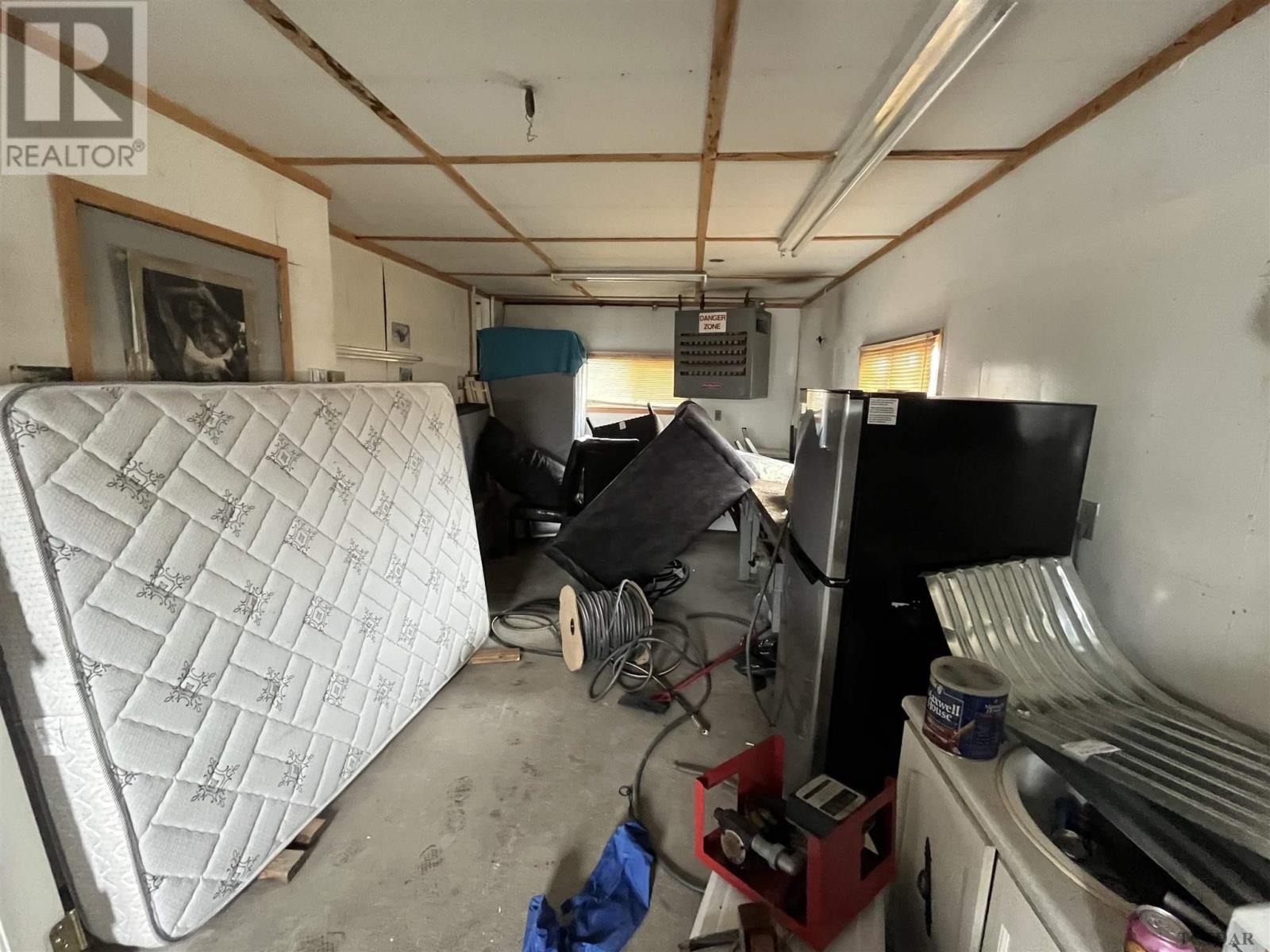 210 Main St, Smooth Rock Falls, Ontario  P0L 2B0 - Photo 40 - TM232206