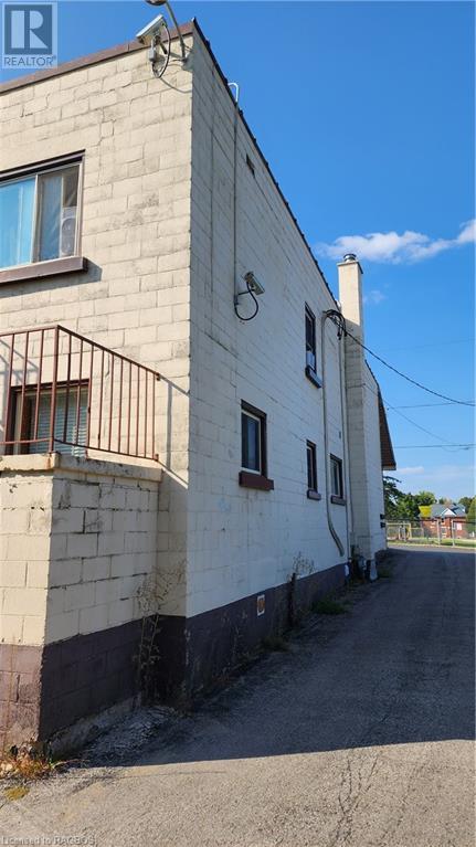 297 6th Street, Hanover, Ontario  N4N 1C3 - Photo 4 - 40490547