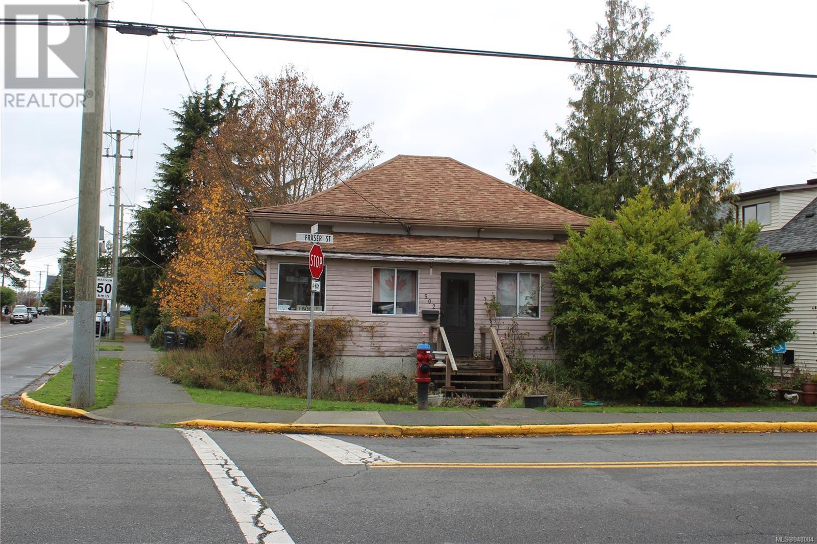 502 Fraser St, Esquimalt, British Columbia  V9A 6N5 - Photo 3 - 948084