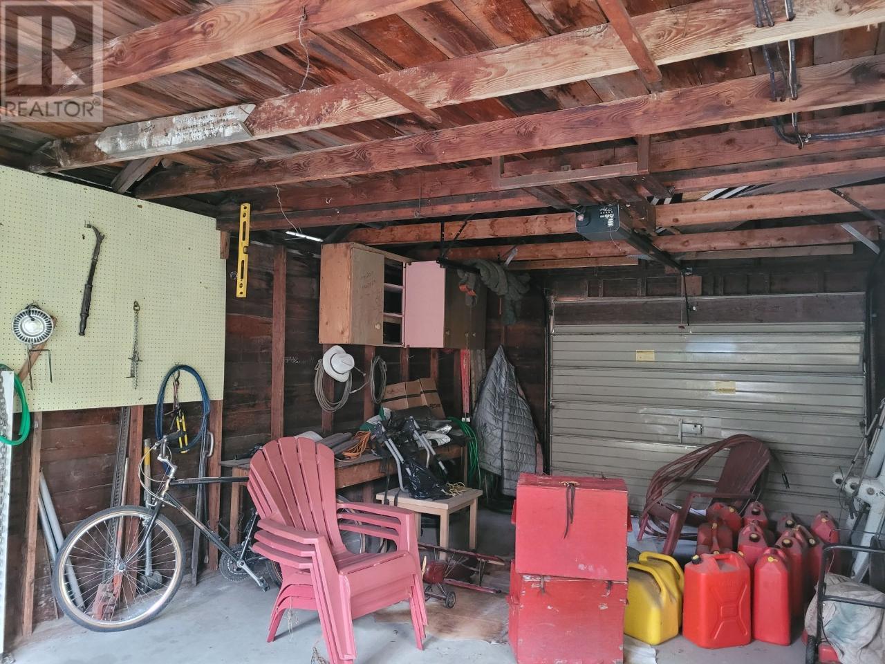 846 Okanagan Ave, Chase, British Columbia  V0E 1M0 - Photo 22 - 175718