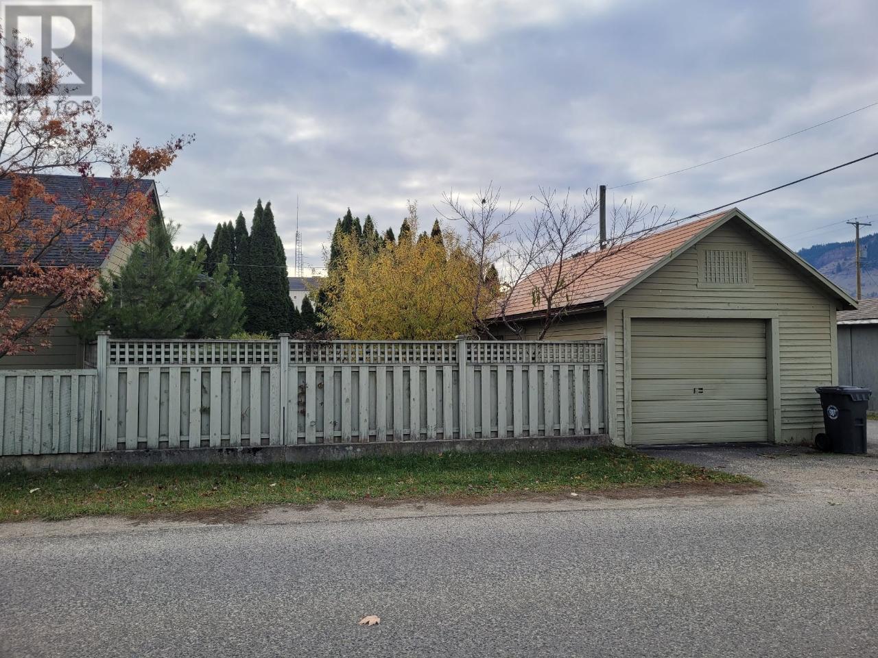 846 Okanagan Ave, Chase, British Columbia  V0E 1M0 - Photo 27 - 175718