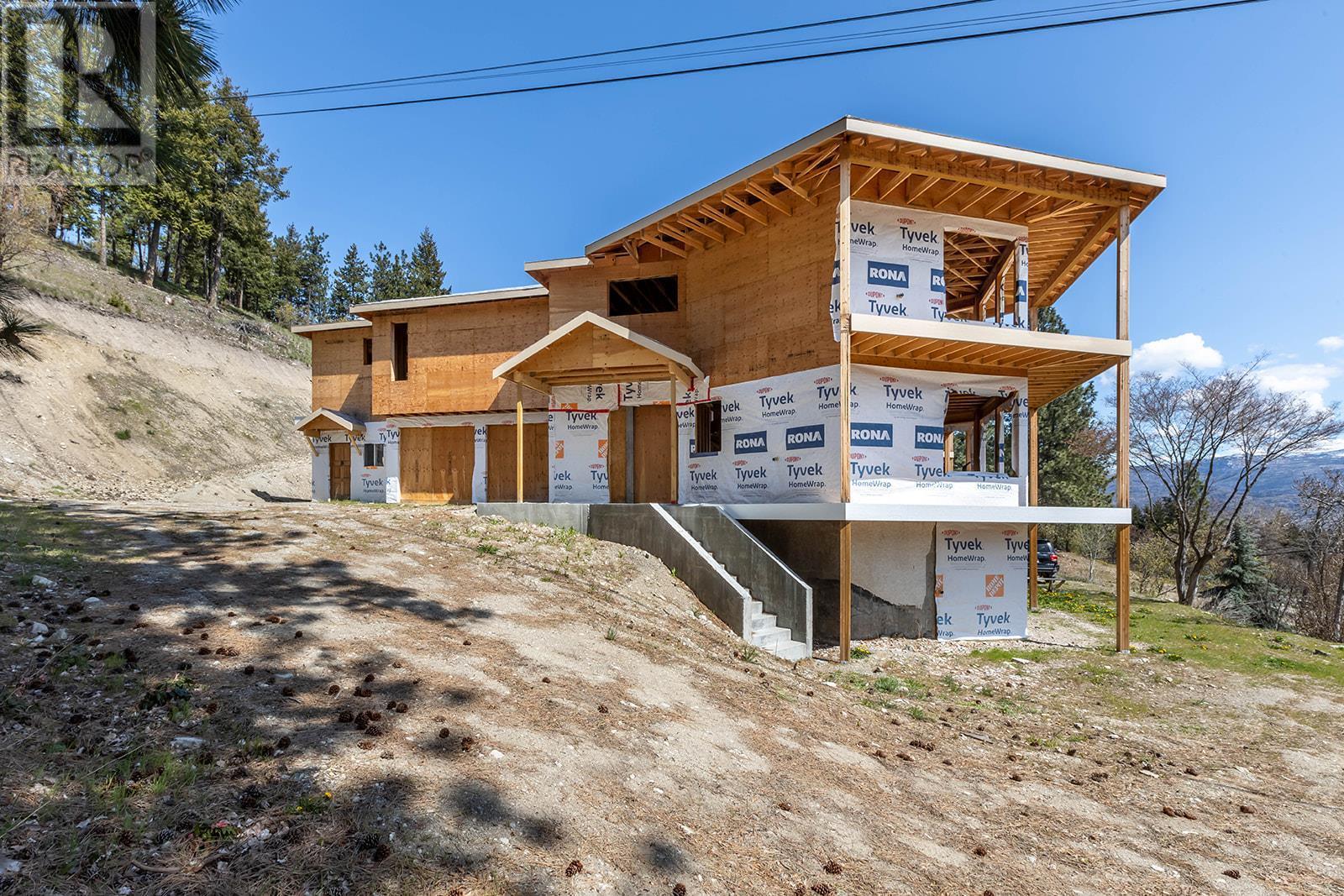 4976 Princeton Avenue, Peachland, British Columbia  V0H 1X8 - Photo 9 - 10288387