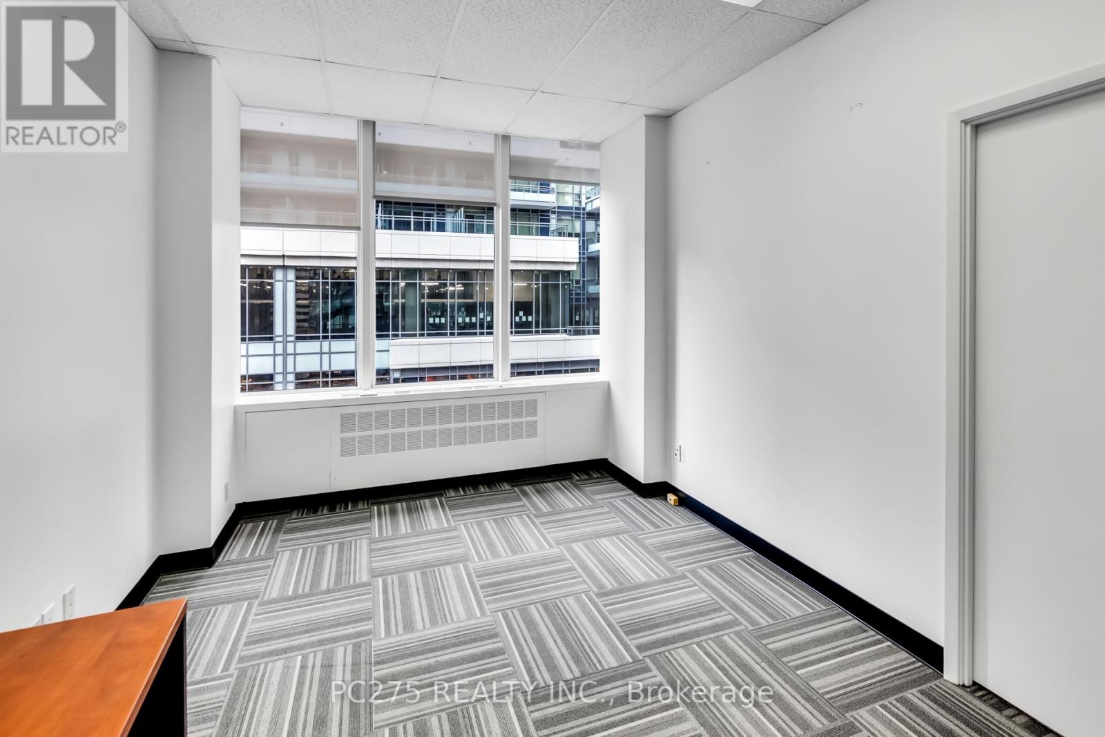 #floor11 -120 Eglinton Ave E, Toronto, Ontario  M4P 1E2 - Photo 4 - C7295348