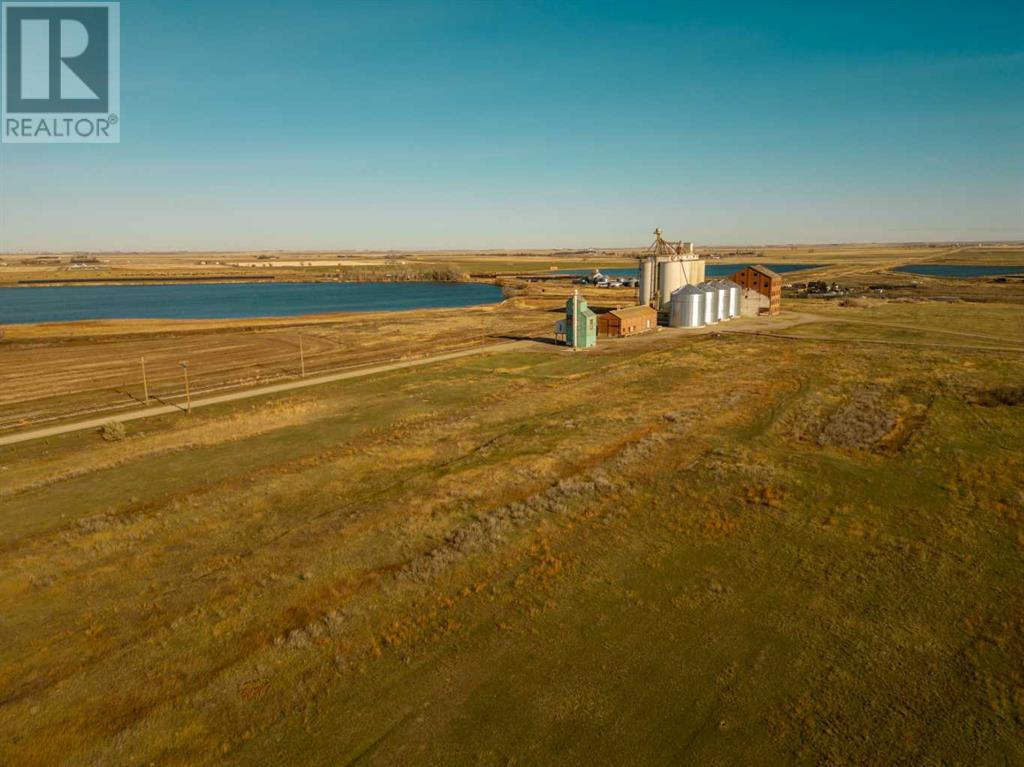 300 Railway, Raymond, Alberta  T0K 2L0 - Photo 9 - A2091198