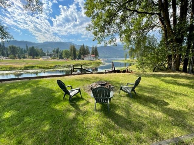 1661 Kimura Rd, Christina Lake, British Columbia  V0H 1E0 - Photo 2 - 2473974