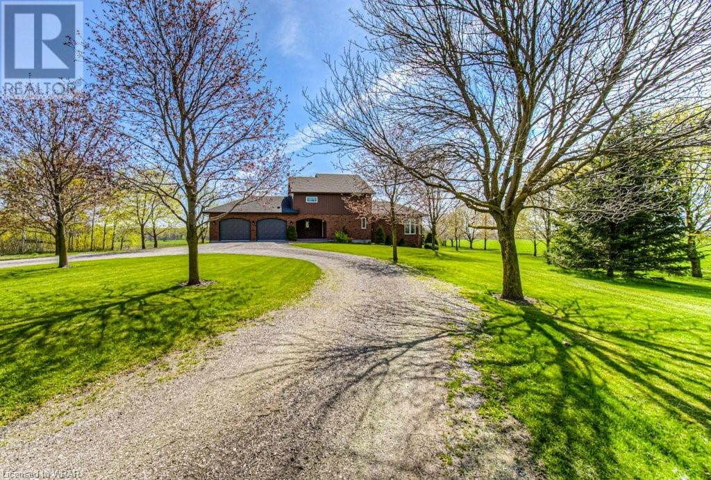 9099 Perth 164 Road N, North Perth, Ontario  N0G 2P0 - Photo 4 - 40513737