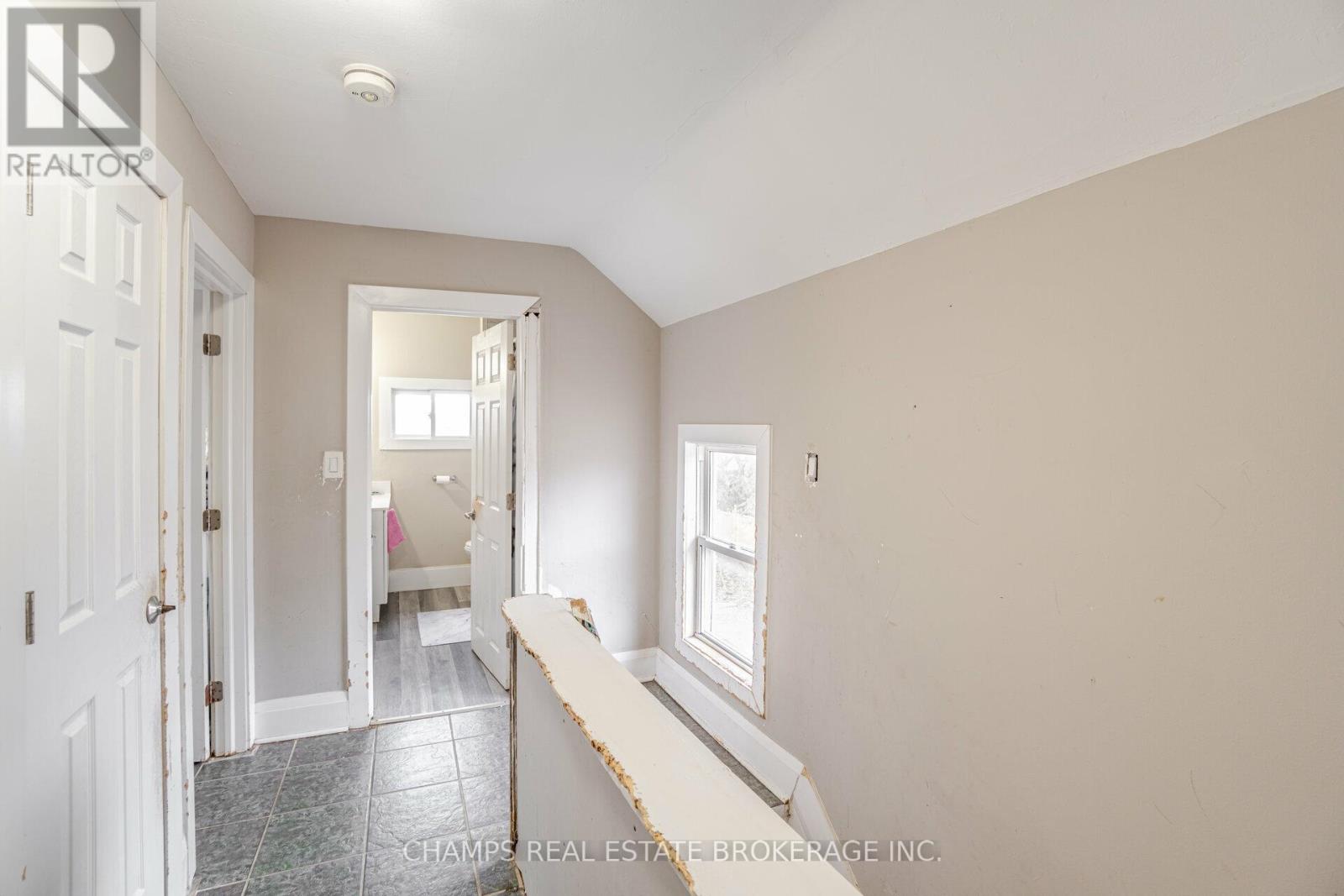 102 Queenston Street, St. Catharines, Ontario  L2R 2Z3 - Photo 18 - X7303064