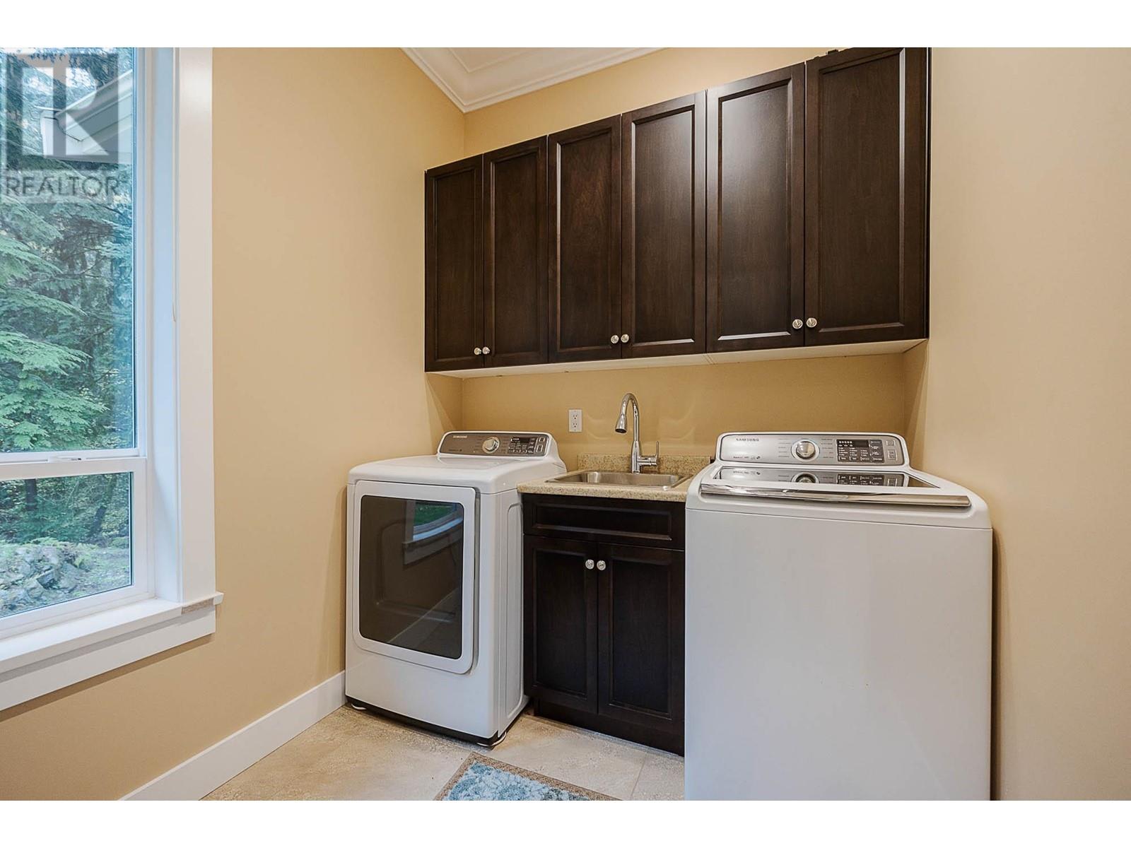 763 Sunset Ridge, Anmore, British Columbia  V3H 4Z2 - Photo 21 - R2832927