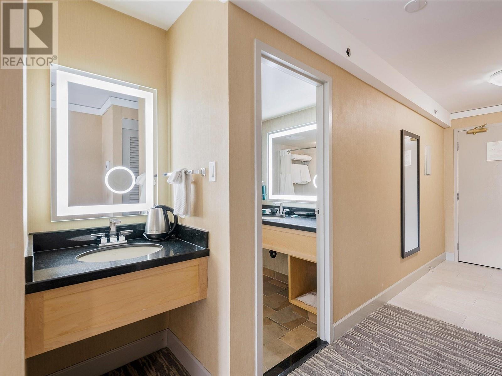 725/727 4050 Whistler Way, Whistler, British Columbia  V8E 1H9 - Photo 19 - R2833023