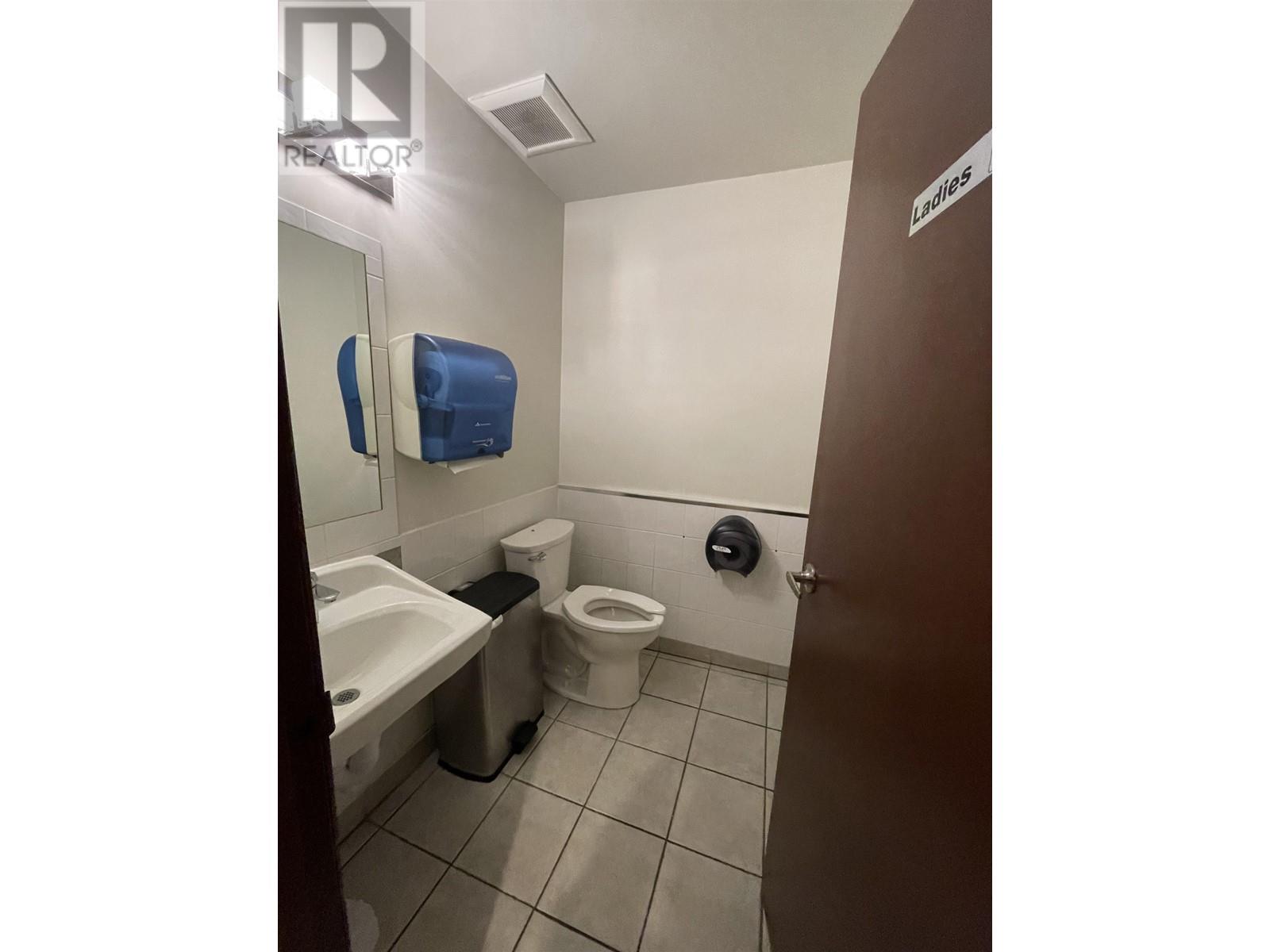 3901 Hastings Street, Burnaby, British Columbia  V5C 2H8 - Photo 12 - C8055713