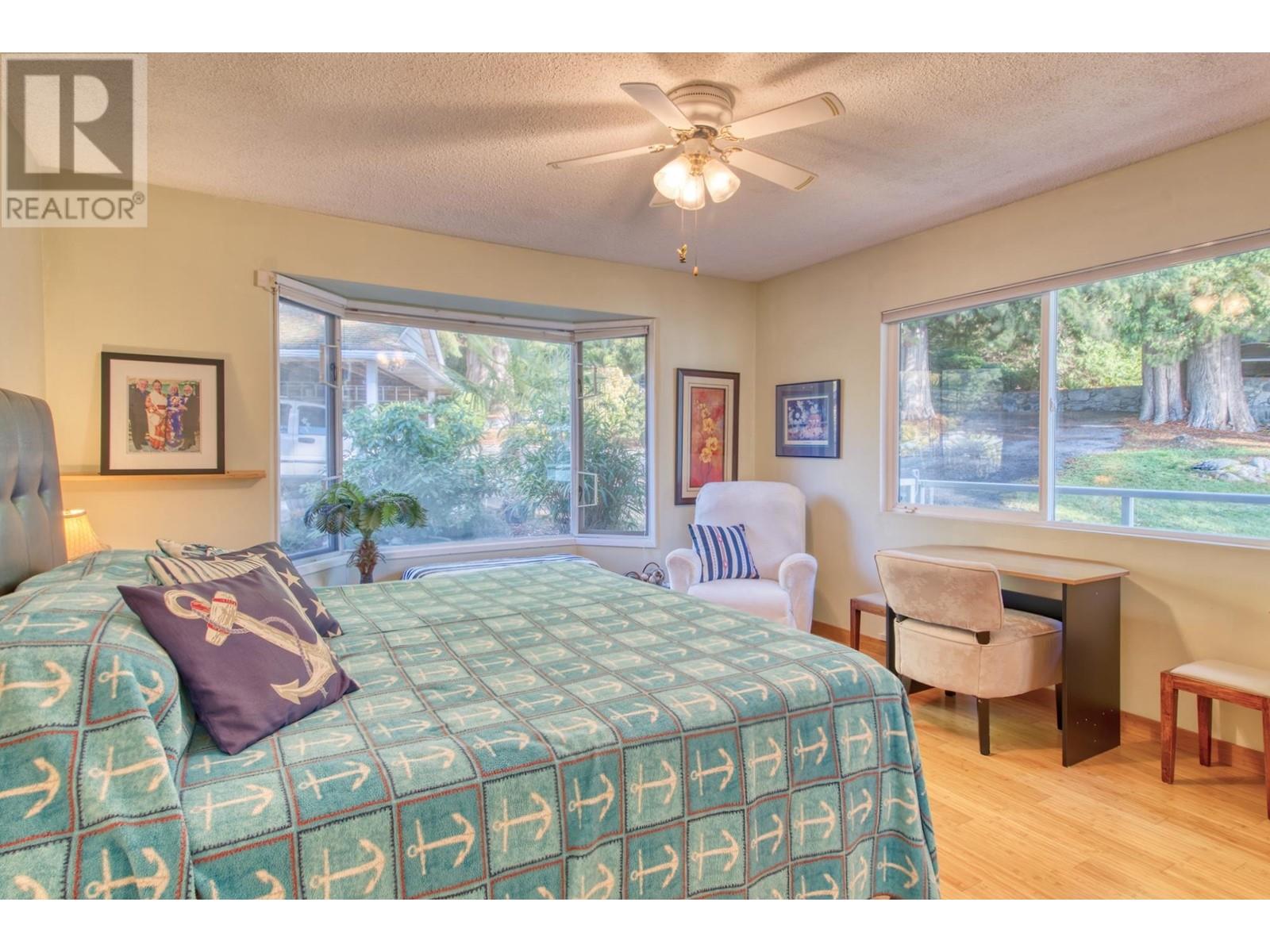 6437 Sunshine Coast Highway, Sechelt, British Columbia  V7Z 0N6 - Photo 23 - R2833093