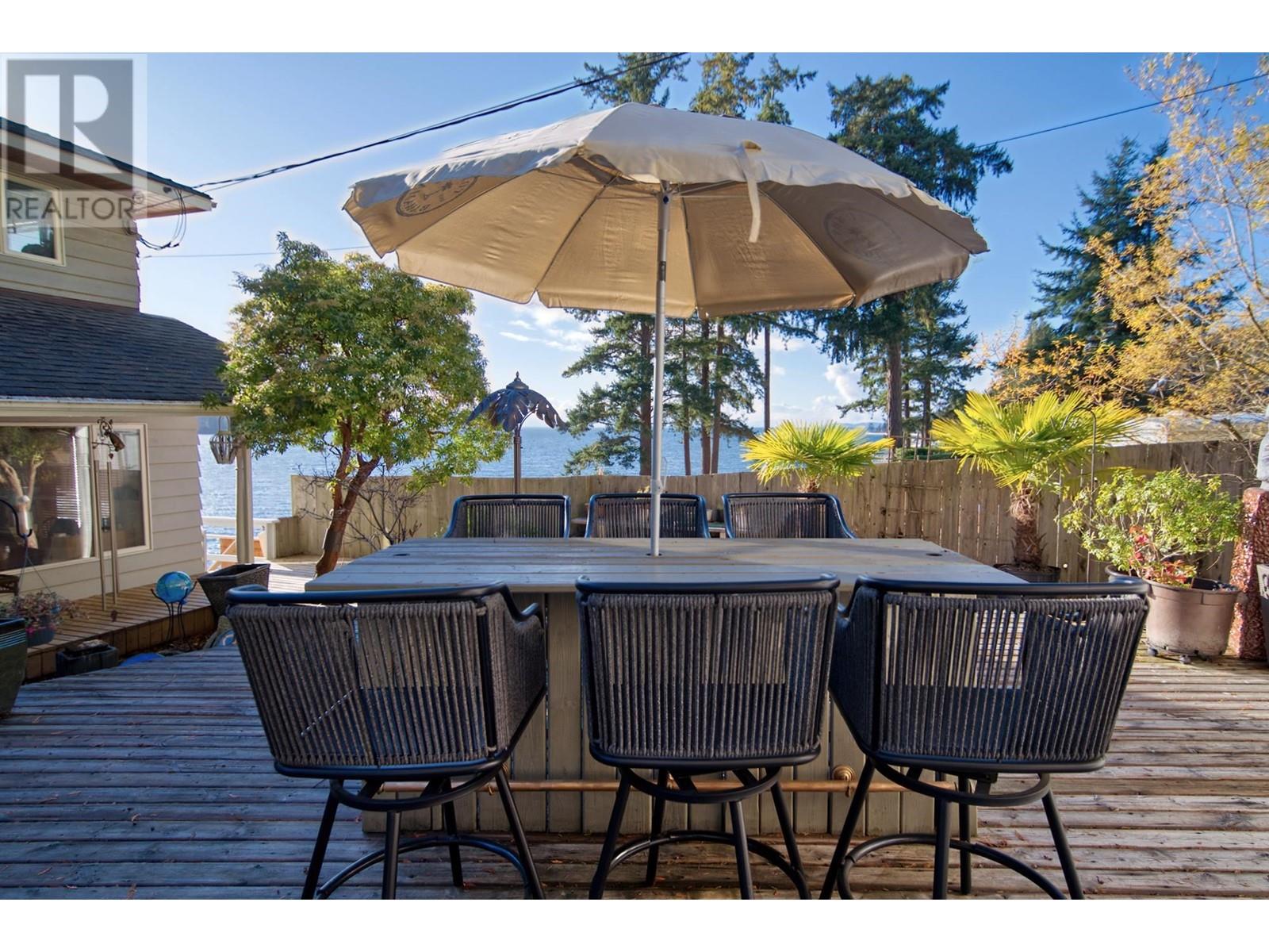 6437 Sunshine Coast Highway, Sechelt, British Columbia  V7Z 0N6 - Photo 38 - R2833093
