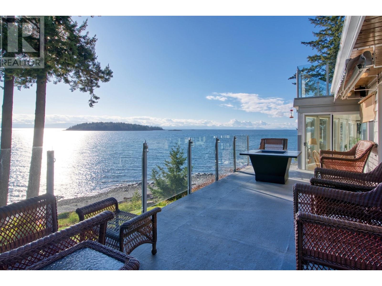6437 Sunshine Coast Highway, Sechelt, British Columbia  V7Z 0N6 - Photo 7 - R2833093