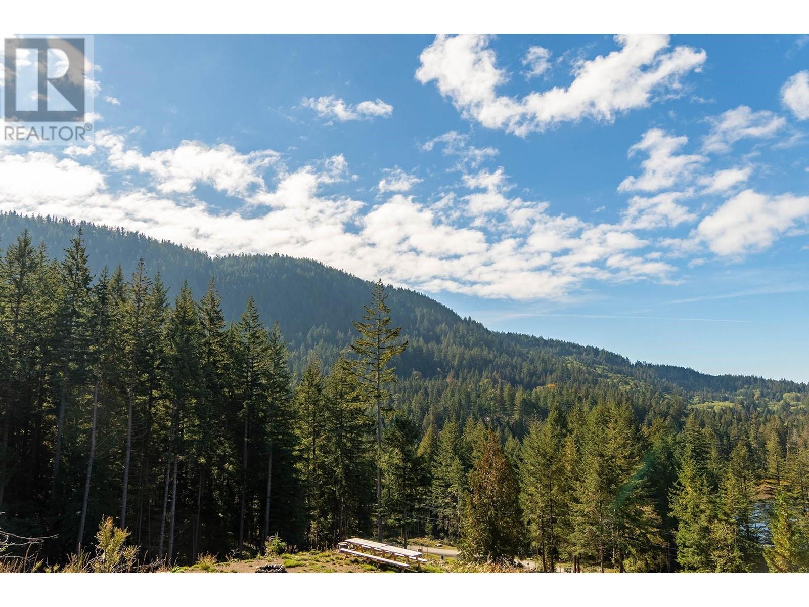 865 Forster Lane, Bowen Island, British Columbia  V0N 1G2 - Photo 8 - R2823568