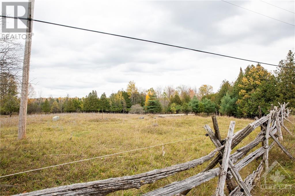 854 Iron Mine Road, Lanark Highlands, Ontario  K0G 1K0 - Photo 12 - 1369393