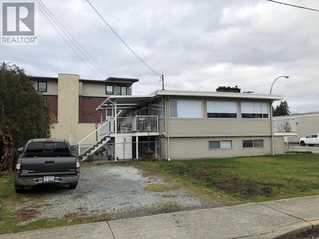 19140 Mcmyn Road, Pitt Meadows, British Columbia  V3Y 2J2 - Photo 4 - R2833363