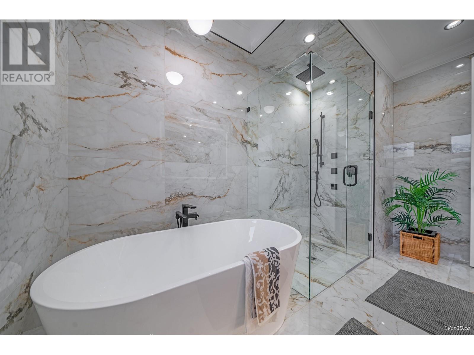 3780 Blundell Road, Richmond, British Columbia  V7C 1G4 - Photo 28 - R2833312