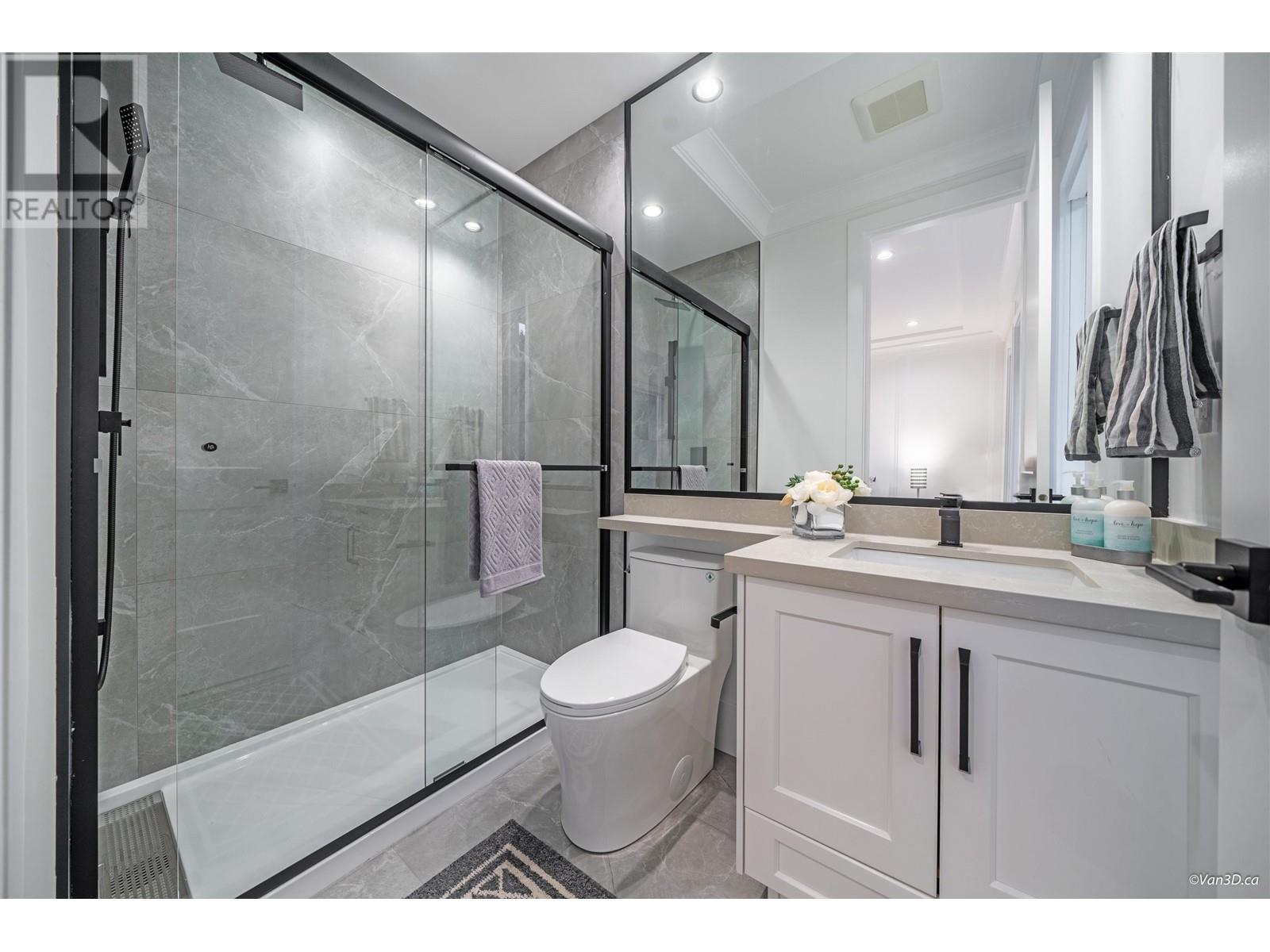 3780 Blundell Road, Richmond, British Columbia  V7C 1G4 - Photo 34 - R2833312