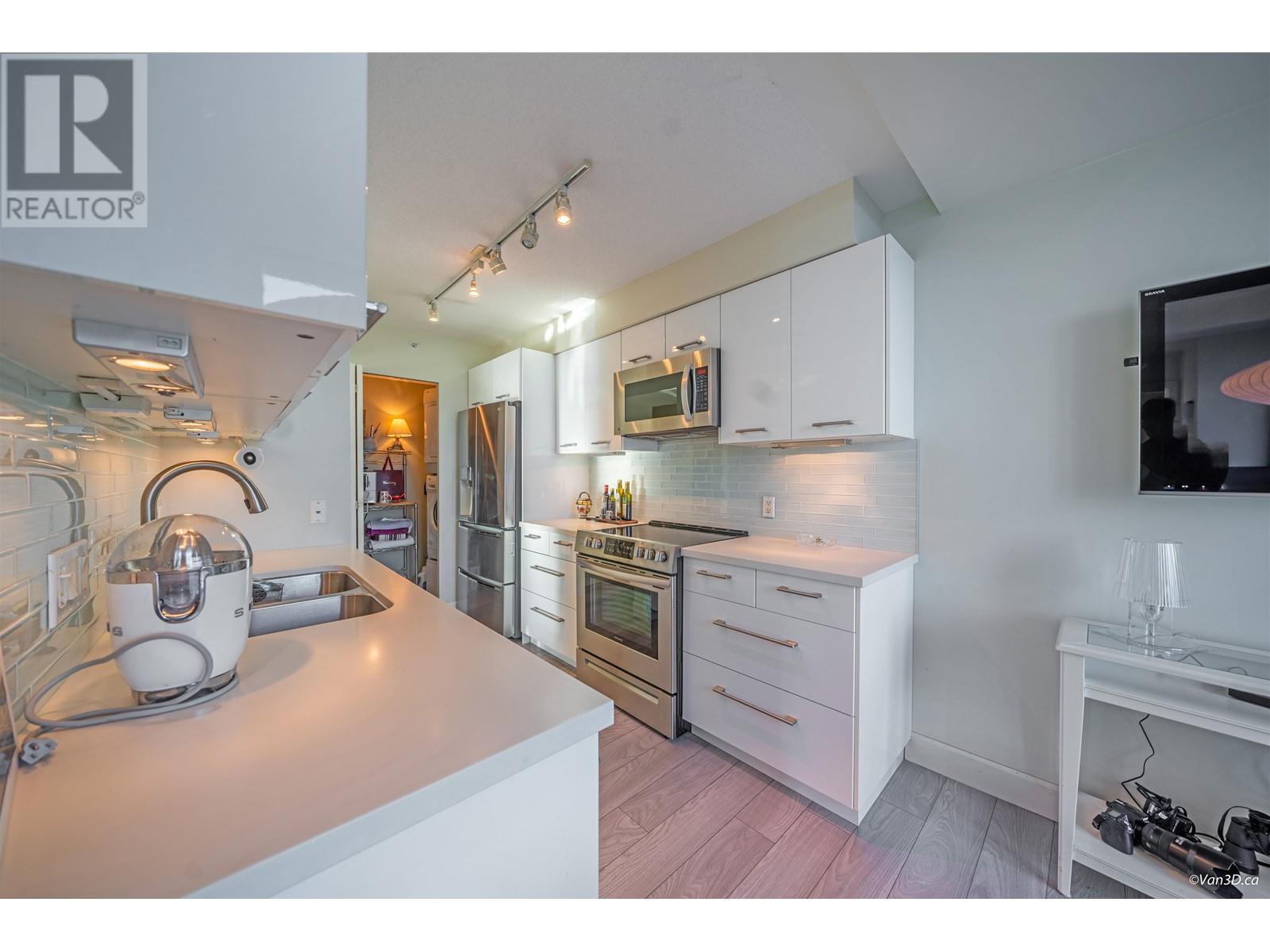 3003 1200 W Georgia Street, Vancouver, British Columbia  V6E 4R2 - Photo 18 - R2832787