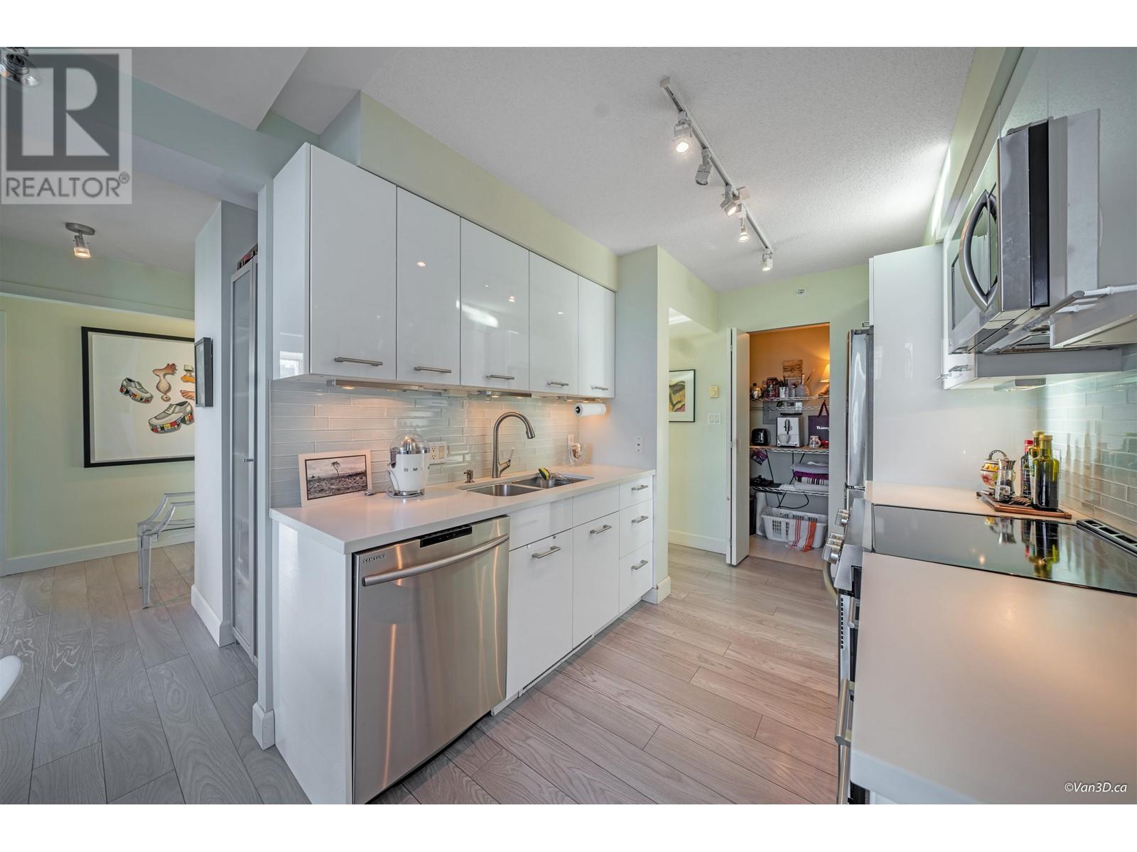 3003 1200 W Georgia Street, Vancouver, British Columbia  V6E 4R2 - Photo 12 - R2832787