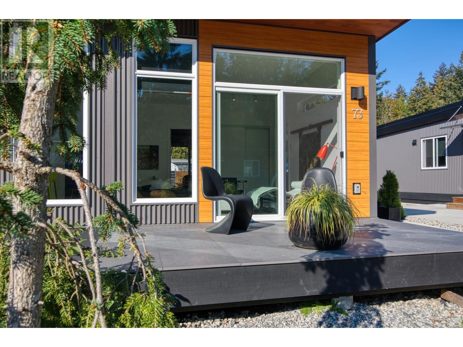 73 4496 Sunshine Coast Highway, Sechelt, British Columbia  V7Z 0C3 - Photo 21 - R2833238