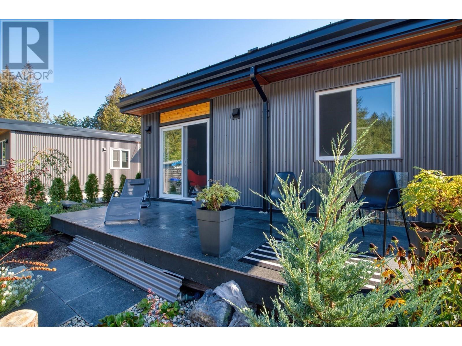73 4496 Sunshine Coast Highway, Sechelt, British Columbia  V7Z 0C3 - Photo 24 - R2833238