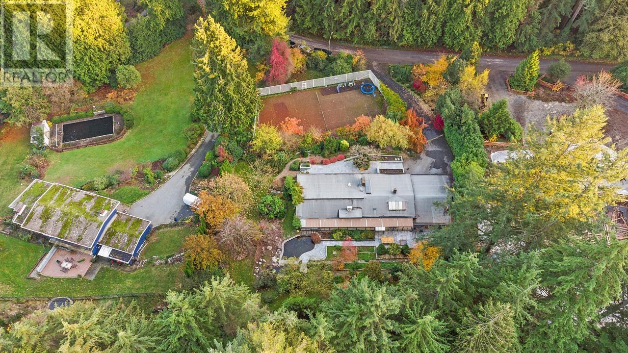 242 Onslow Place, West Vancouver, British Columbia  V7S 1K5 - Photo 39 - R2833389