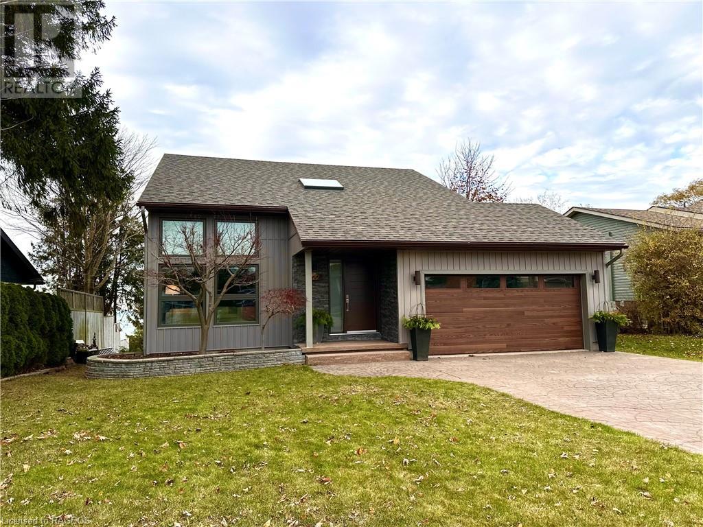 222 Row, Kincardine, Ontario N2Z 2P6 (26294736) Port