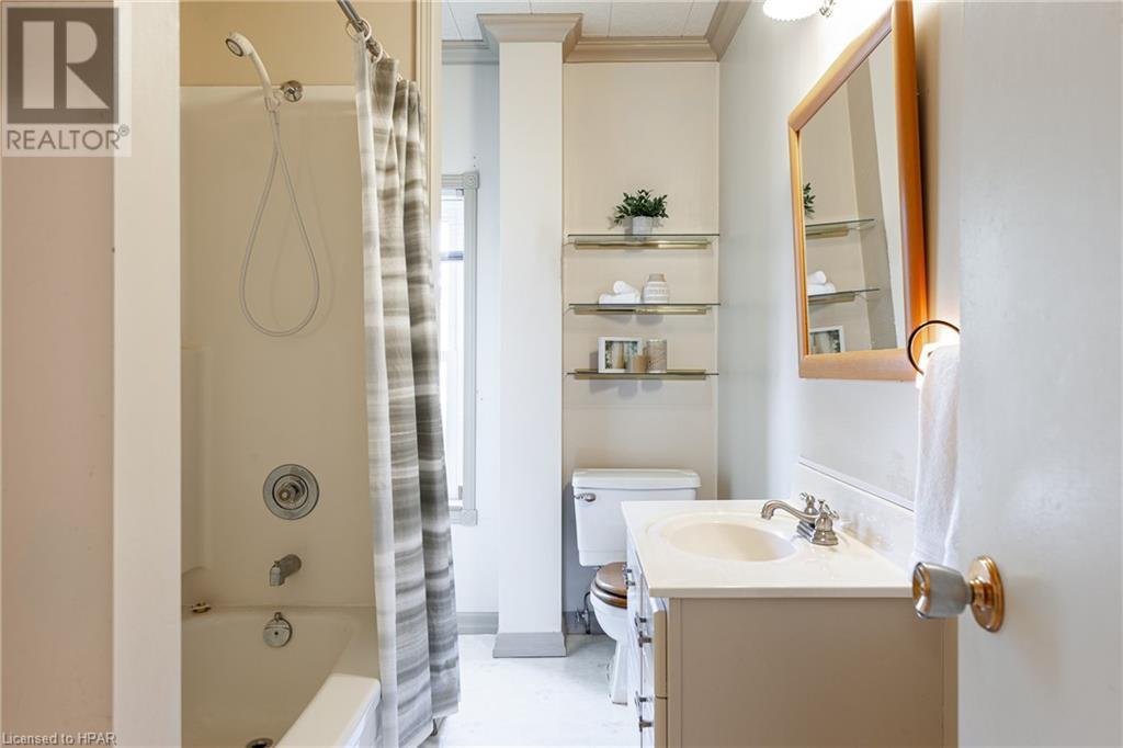 289 Douglas Street, Stratford, Ontario  N5A 5R1 - Photo 28 - 40483360