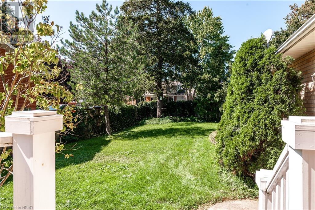 289 Douglas Street, Stratford, Ontario  N5A 5R1 - Photo 35 - 40483360