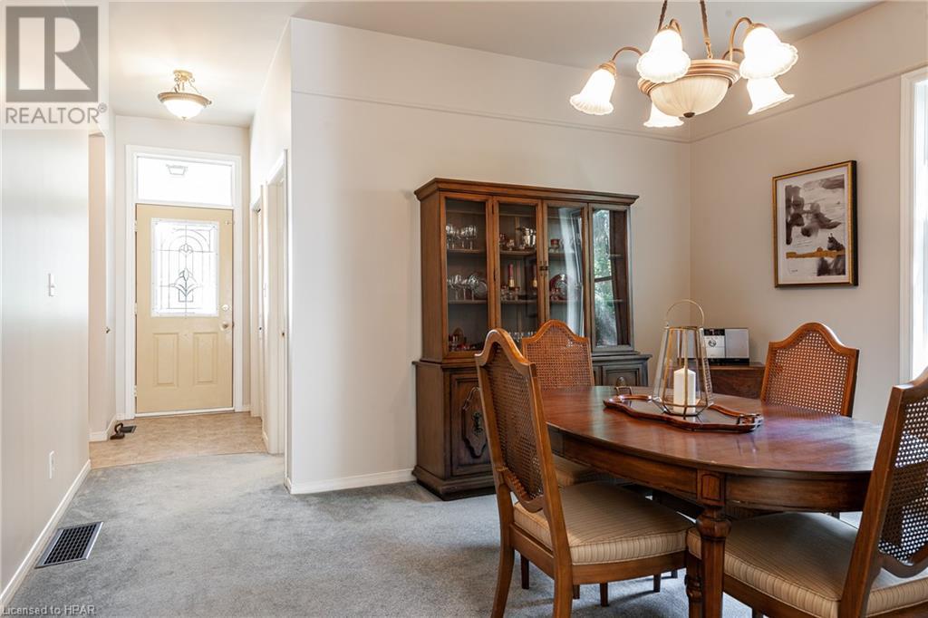 289 Douglas Street, Stratford, Ontario  N5A 5R1 - Photo 10 - 40483360