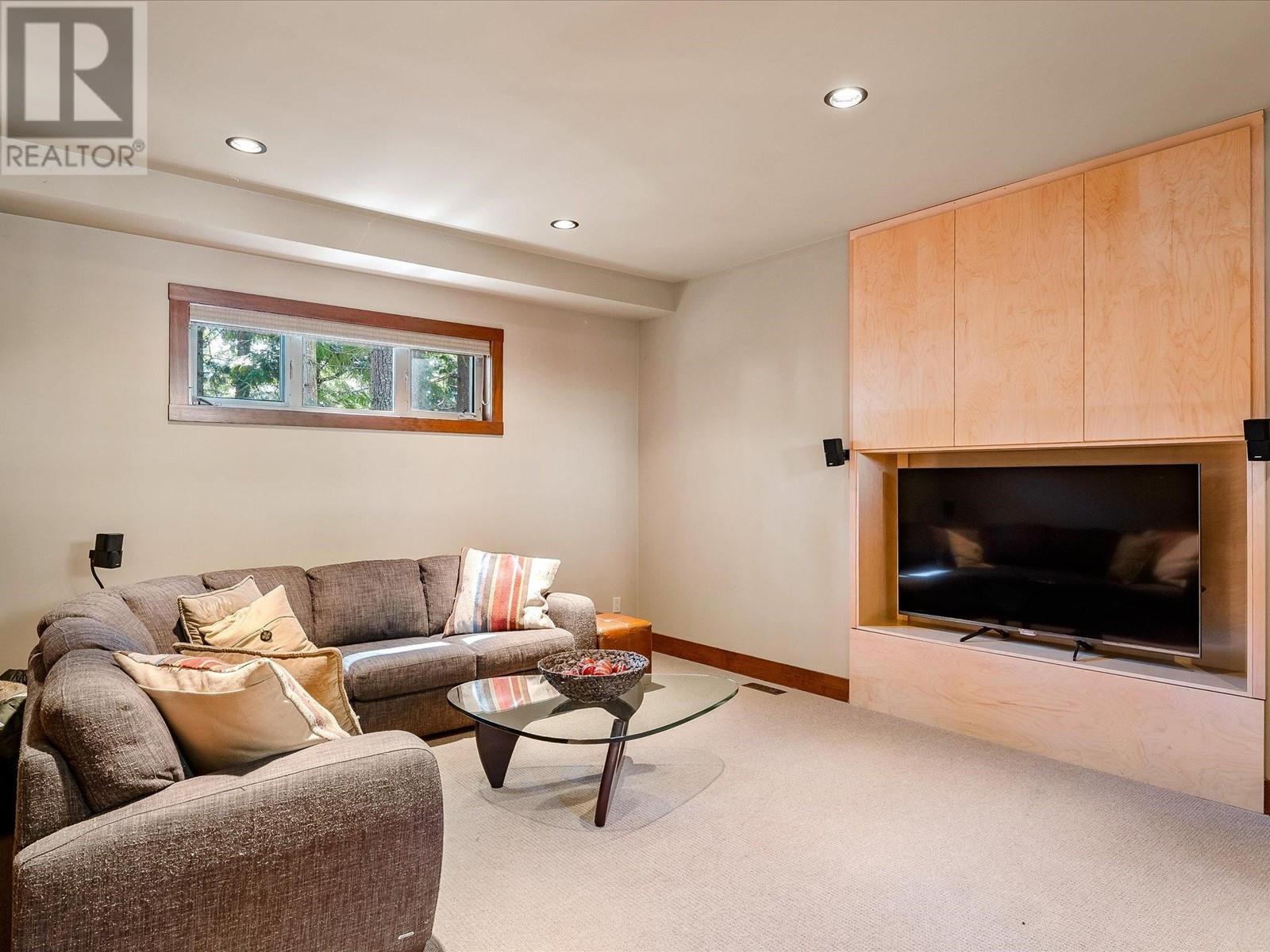 8589 Drifter Way, Whistler, British Columbia  V0N 1B8 - Photo 16 - R2833867
