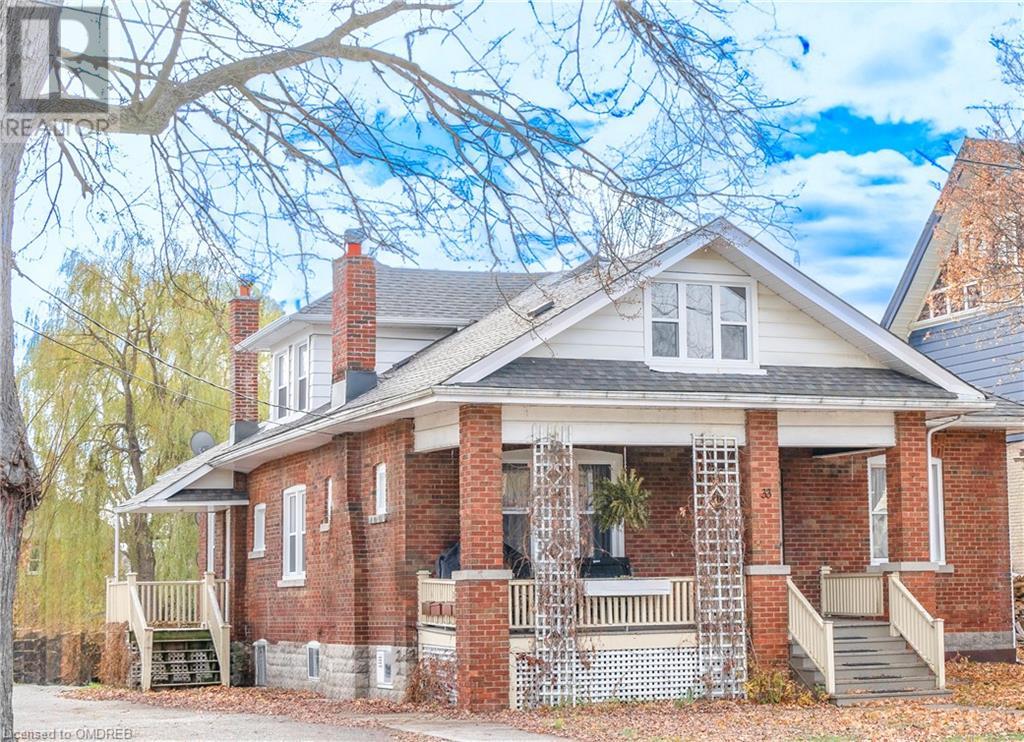 33 MELBOURNE Street W, LINDSAY, Ontario One Percent Realty Ltd