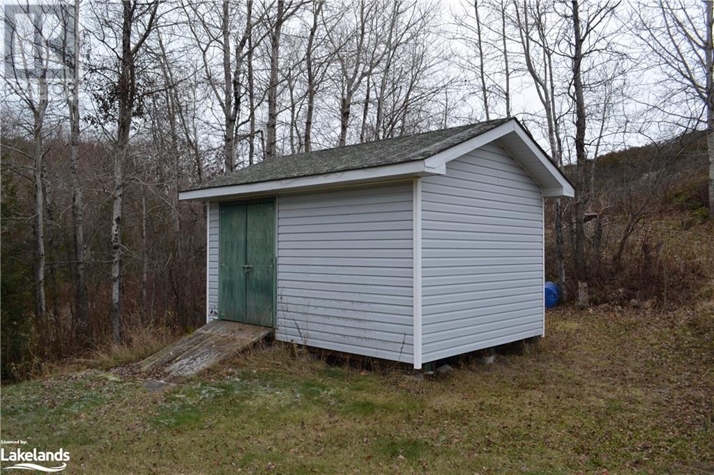 6 Tramway Avenue, Byng Inlet, Ontario P0G 1B0 (26305239) Bay