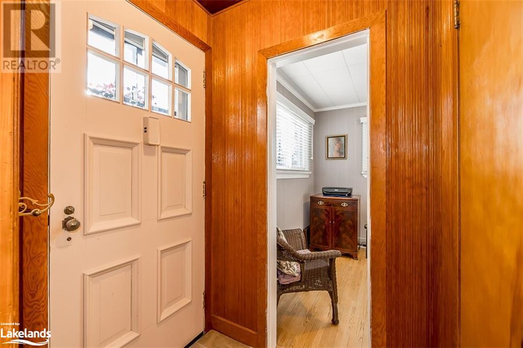 12 Church Street, Ontario L9M 1A7 (26305410) Joseph