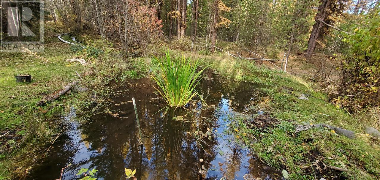 5685 BEATTY Road Rock Creek Photo 2