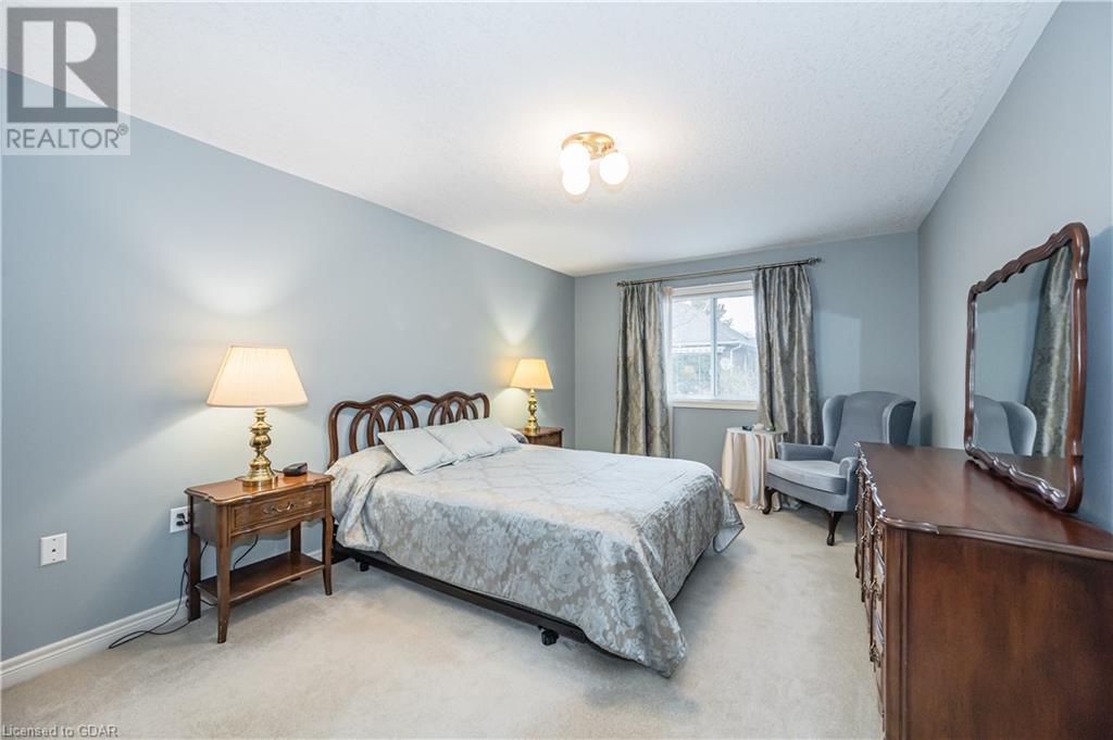 10 Amberwood Lane, Guelph, Ontario  N1G 4X7 - Photo 15 - 40510484