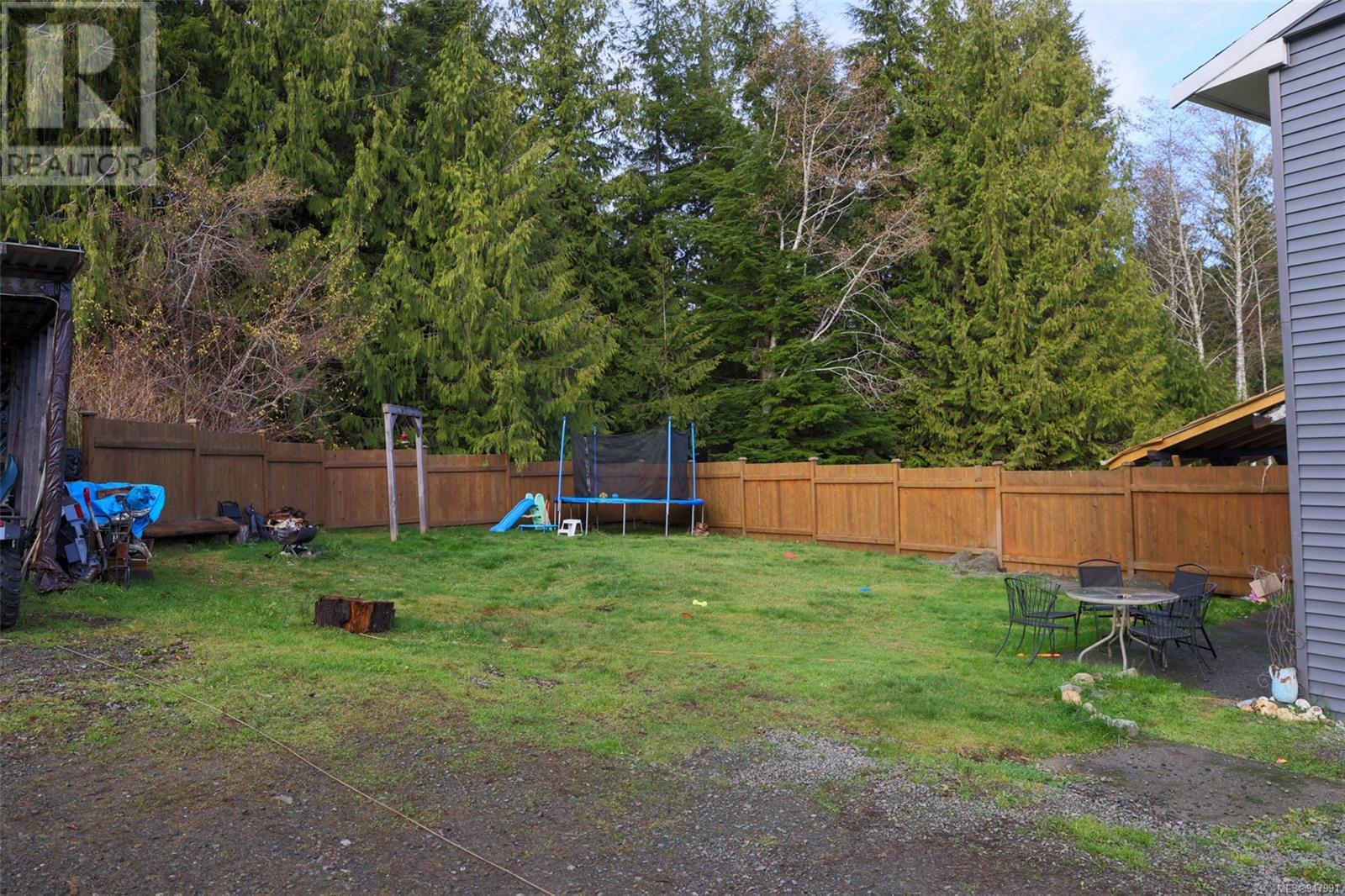 25 9560 Carnarvon Pl, Port Hardy, British Columbia  V0N 2P0 - Photo 2 - 947991