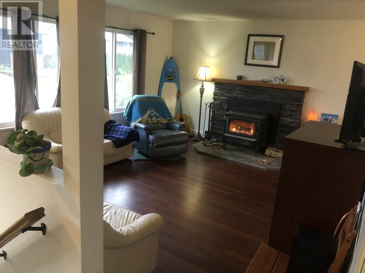 38320 Fir Street, Squamish, British Columbia  V8B 0W8 - Photo 11 - R2834514